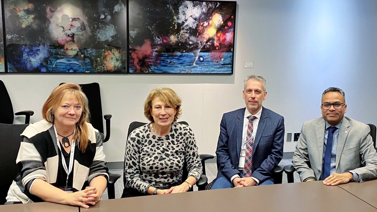 Hans-Joachim Wieden (@hjwieden) on Twitter photo Exciting meeting with Dr. Mona Nemer, <a href="/ChiefSciCan/">Dr. Mona Nemer</a> , and <a href="/CSMB_SCBM/">CSMB</a> board members Trushar Pater <a href="/trushar_7/">Trushar Patel, PhD, DSc 🇮🇳🇨🇦</a> & <a href="/ImogenRCoePhD/">Dr. Imogen R. Coe</a> at the fringe of the 2023 <a href="/sciencepolicy/">Canadian Science Policy Centre (CSPC)</a> meeting . -> Let's start imagining the future of the Canadian science and innovation system together! Exciting meeting with Dr. Mona Nemer, <a href="/ChiefSciCan/">Dr. Mona Nemer</a> , and <a href="/CSMB_SCBM/">CSMB</a> board members Trushar Pater <a href="/trushar_7/">Trushar Patel, PhD, DSc 🇮🇳🇨🇦</a> & <a href="/ImogenRCoePhD/">Dr. Imogen R. Coe</a> at the fringe of the 2023 <a href="/sciencepolicy/">Canadian Science Policy Centre (CSPC)</a> meeting . -> Let's start imagining the future of the Canadian science and innovation system together!