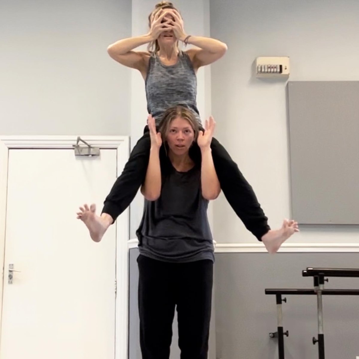 Rowena Gander tweet media