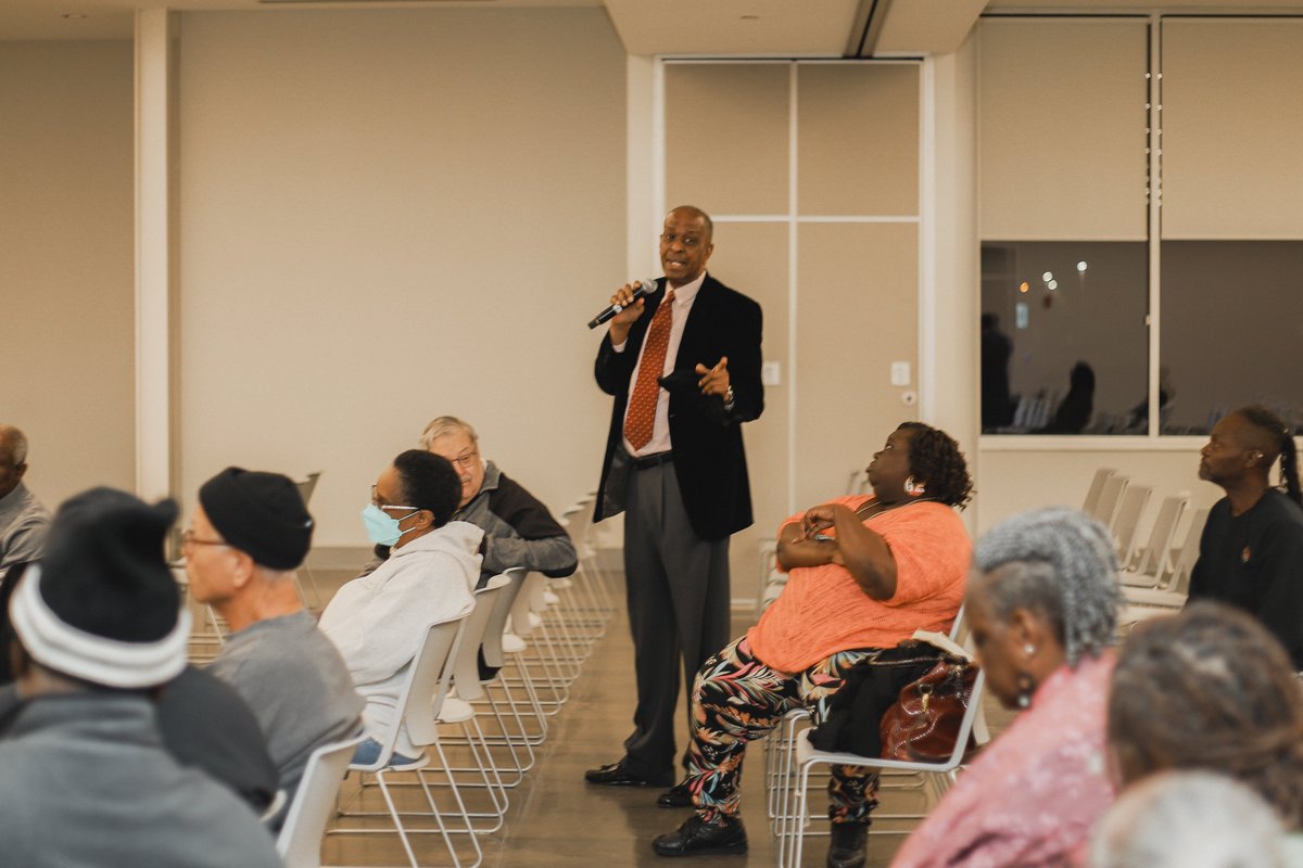 The_jaimedoc's tweet photo. Thanks to everyone who came to our screening in Orangeburg hosted by @46Hoperd &amp; @LuminalTheater !! Lots of thoughtful conversation about voter engagement and the work that we must put in to make sure all voices are heard!! #whileIbreatheIvote @harrisonjaime @cspain1920 https://t.co/SWafRAjtRY