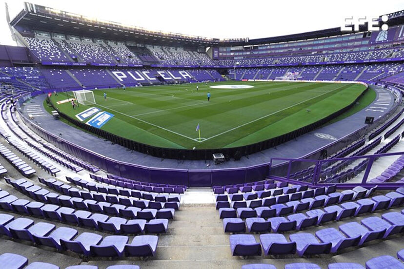 SLDeporte's tweet photo. 🎰#SORTEO | SORTEAMOS 2 ENTRADAS para el España - Georgia, que se disputará en el José Zorrilla de Valladolid el próximo Domingo 

ℹ️ Oportunidad de disfrutar del último partido OFICIAL de la Selección

📝Ganadores el Viernes a las 12.00

Requisitos: 

🔁RT
⚽Seguir a @SLDeporte https://t.co/AH9Z9wFheY