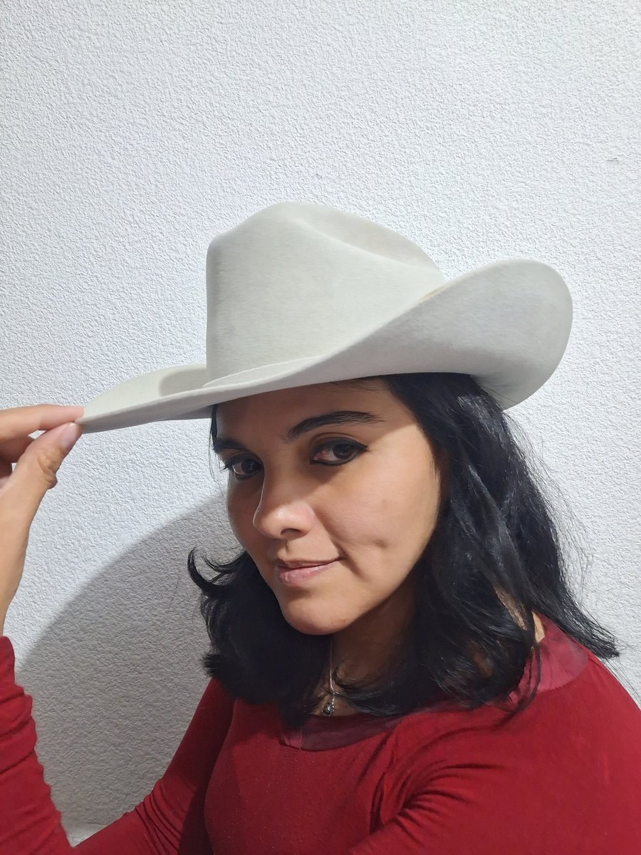 faxyma's tweet photo. @CHAYANNEMUSIC #NecesitoUnSegundo 🎵🤠🎶❤️😍
@CHAYANNEMUSIC https://t.co/8VMuNqNRHR