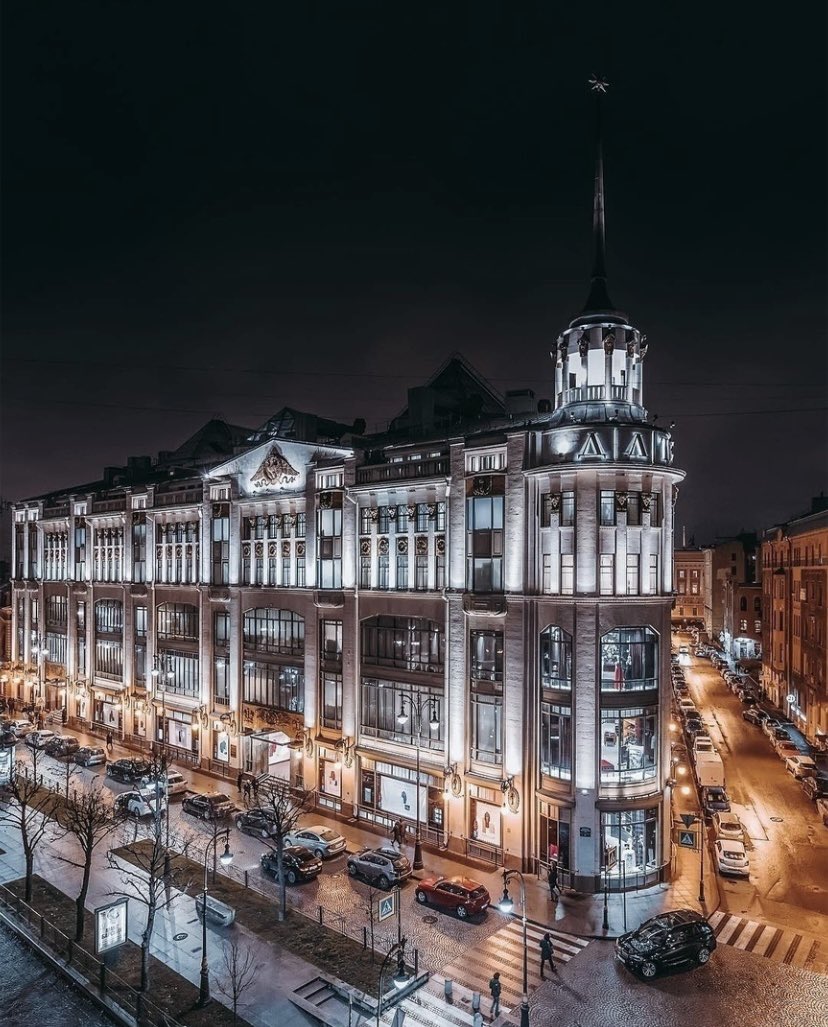 Доброй ночи, Петербург!