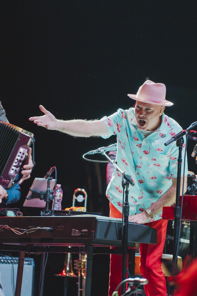 MavericksMusic's tweet photo. 10.20.23 - Nampa, ID 🐂 @fordidahocenter 
 📸 @habanamenex #TheMavericks #FallTour23 #TheMavericksLive https://t.co/5ob8ZVfAAK