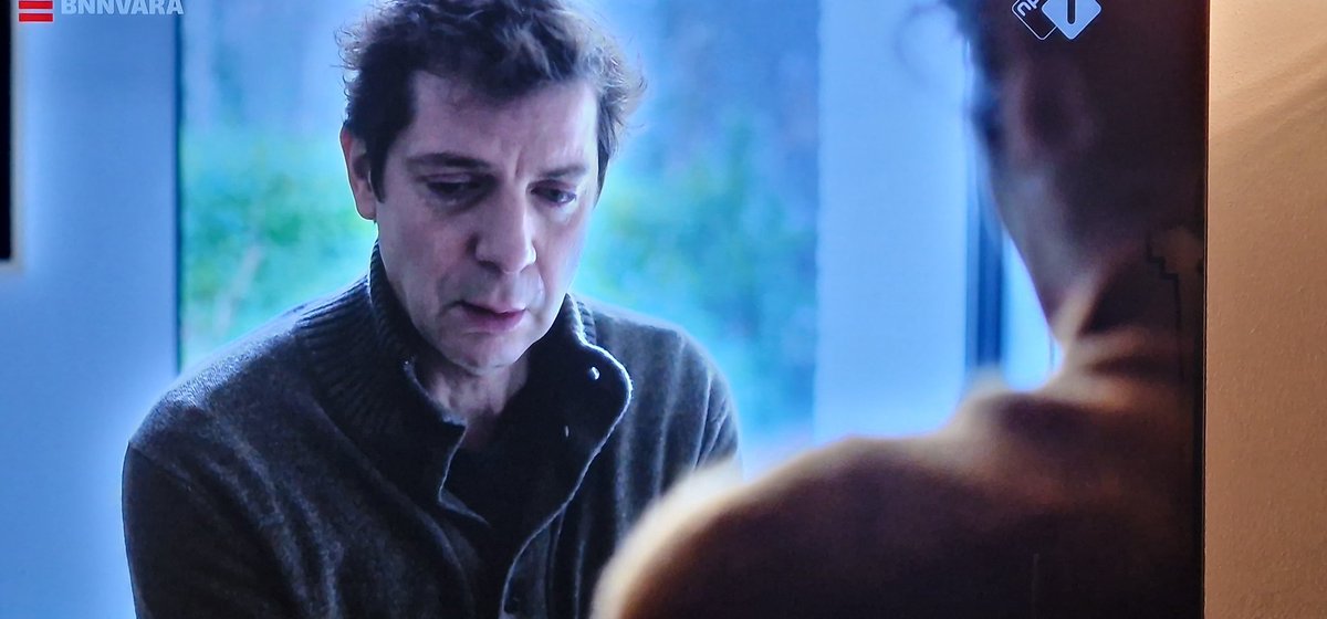 marcelbar8's tweet image. Wat is Ramsey Nasr toch een geweldige acteur. Hij speelt zijn rol zo geloofwaardig. #oogappels