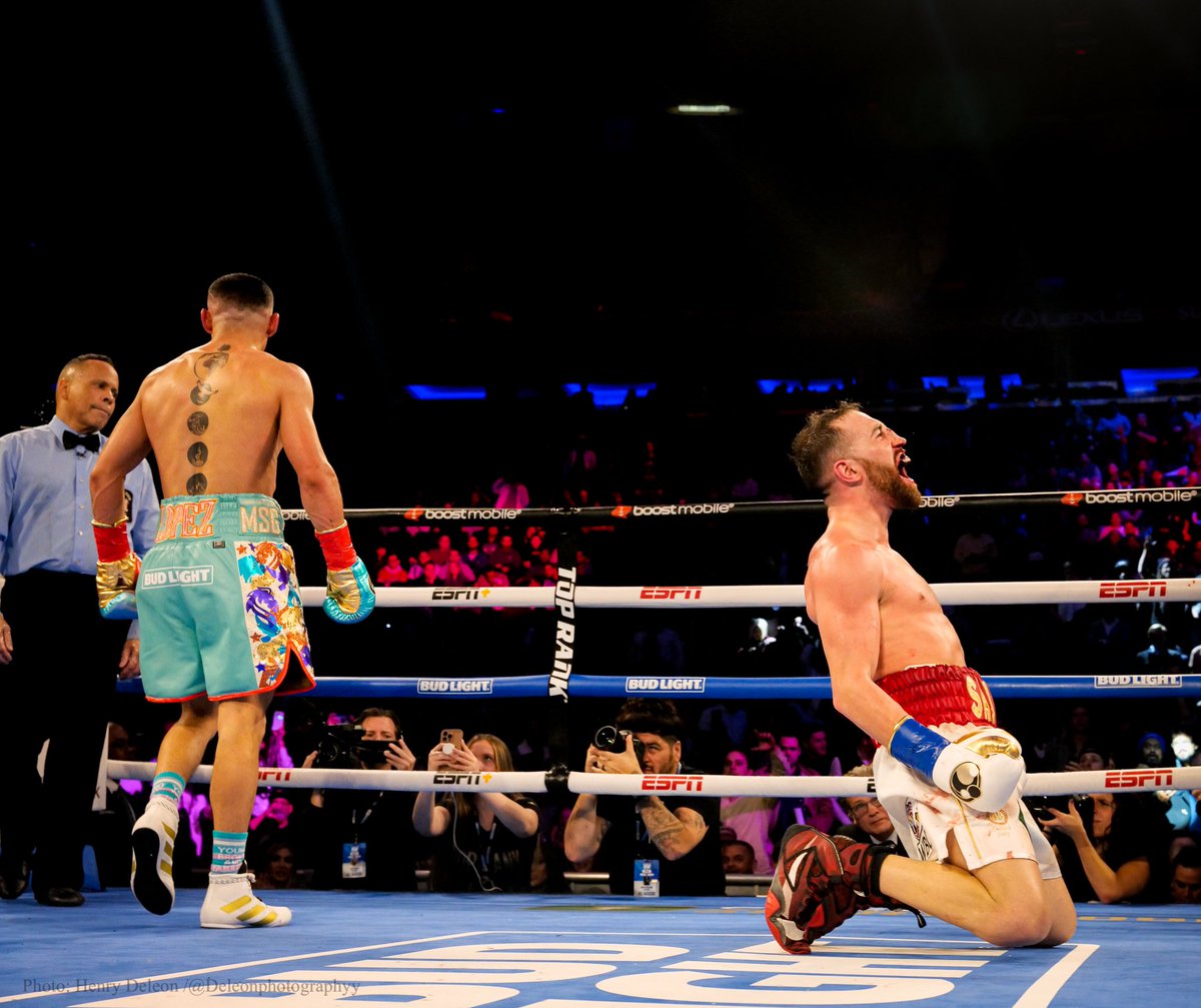 sandormartin's tweet photo. 2024 va a ser un año tremendo… 💫🥊

El @WBCBoxing confirma el mundial con el vencedor de #haneyprograis 

¡Vamos a hacerlo realidad!¡Vamos a sacudir al mundo! 

@OpiSince82 @WBCSulaiman @trboxing https://t.co/N1MbxkRv0d
