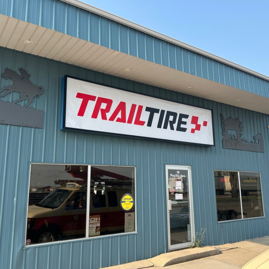 If you're in rural Saskatchewan and need new tires, stop by Trail Tire Maple Creek! 📍

👉️ trailtire.com/kirks-saskatch…

#sask #maplecreeksk #tires #wintertires #tire