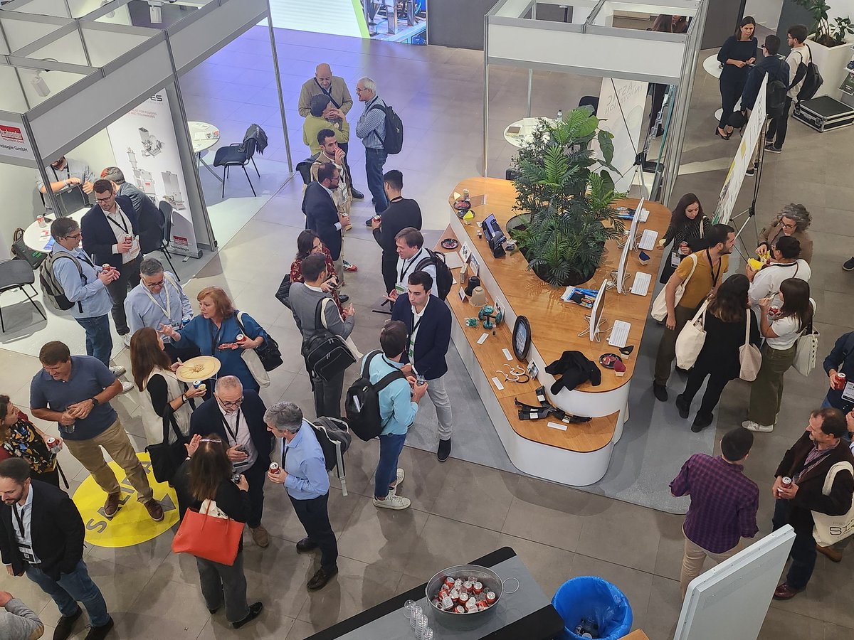 IPM2_paris's tweet photo. The #plasrec seminar organised by @aimplas included a workshop to present projects including @EU_Commission funded @sol_rec2 followed by a networking session. https://t.co/VWF6qmkC8n