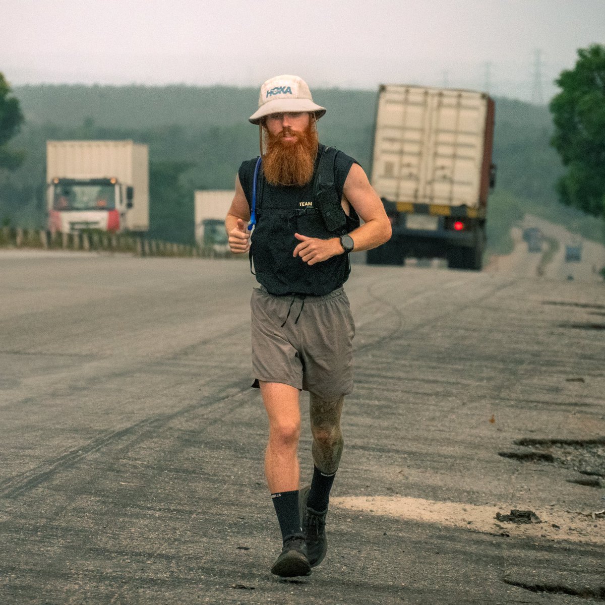 #ProjectAfrica Day 208:

Day 202: 40km
Day 203: 40km
Day 204: 37.6km
Day 205: ❌
Day 206: ❌
Day 207: 60km
Day 208: 60km

What a week. Back problem turned into probably the biggest injury I’ve had on the mission so far. Very painful. Reduced mileage and intensity to try and give