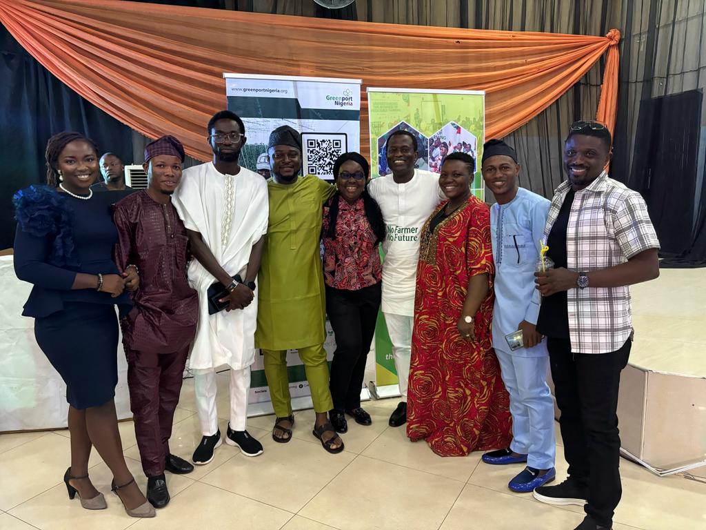 edobong_akpabio's tweet photo. @GreenportNg was present at the #SAFESummit in Ado-Ekiti yesterday to showcase the #Dutch partnership project supported by @NLinNigeria

Plenty of fun... Congratulations @Lawrence_mayowa 
@MadedorVictoria 
@Cutefarmer01 
@DinmaEzeh 
@Samsonprolific 
@AfricanFarmerM 
@coenhubers https://t.co/yNqF2STUyu