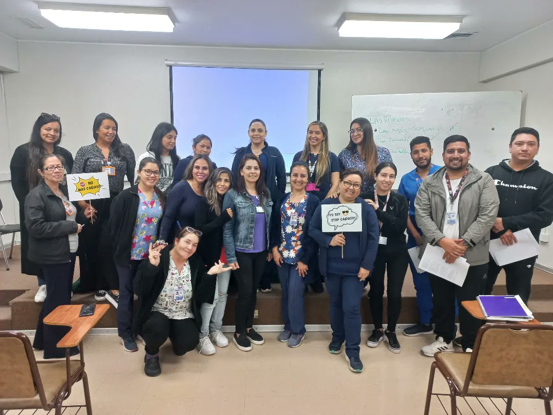 BPSOHospitalIqq's tweet photo. #BPSO @Hospitaliquique Curso Prevención de Caídas en pacientes, muchas gracias por la gran convocatoria y asistencia. 💪🫶 @DorisGrinspun  @rpintornao @Jessica70027495 https://t.co/USv9FjPIUi