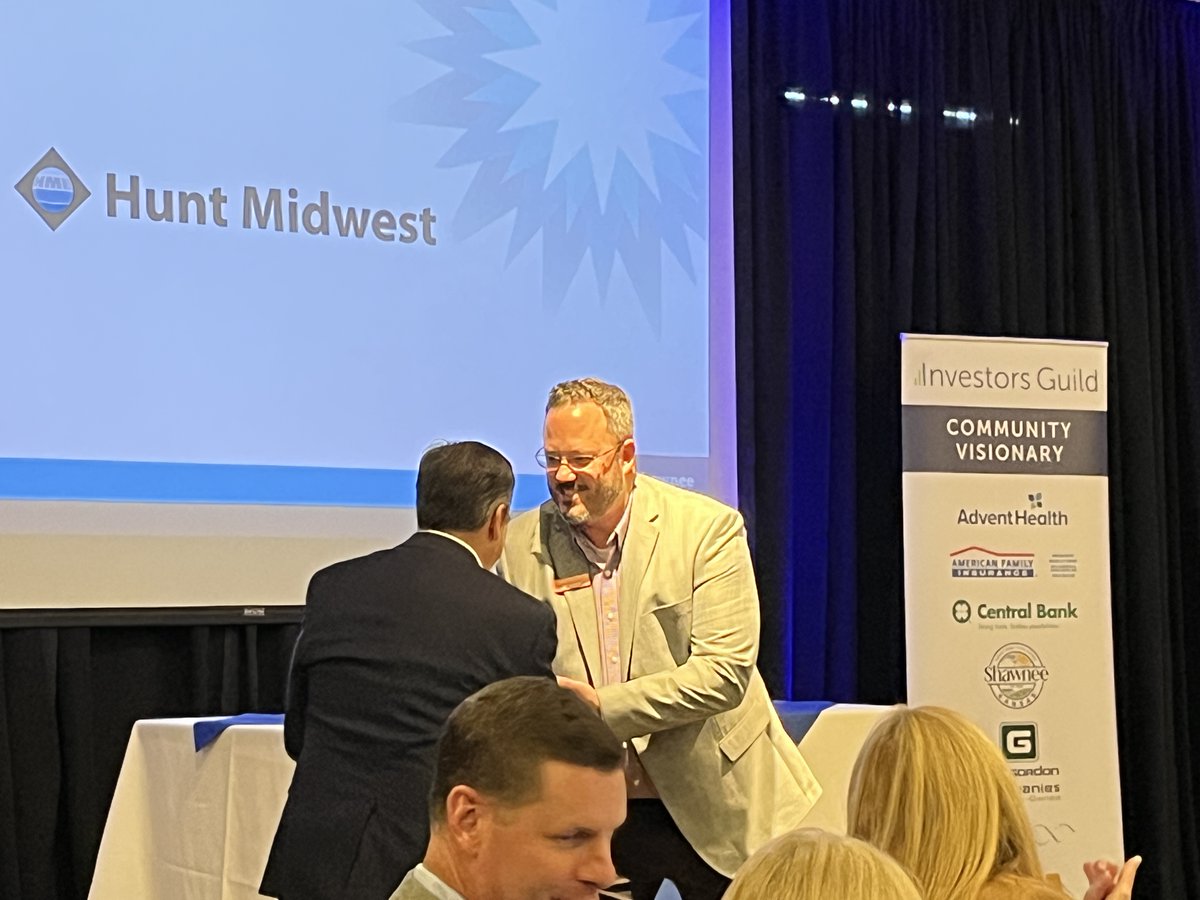 Our team was proud to accept a 2023 Good Business Award from the Shawnee Economic Development Council honoring our new Heartland Logistics Park Building II this afternoon, soon to be home to a new Standard Motor Products national distribution center. Congrats to all the winners!
