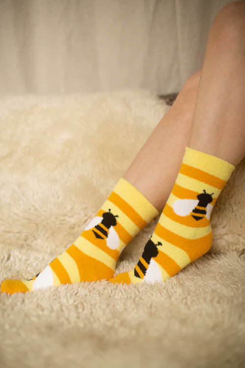 SockDreams's tweet image. Bzzzzzzzz

sockdreams.com/collections/wa…
#slippersocks #comfyfashion #socks