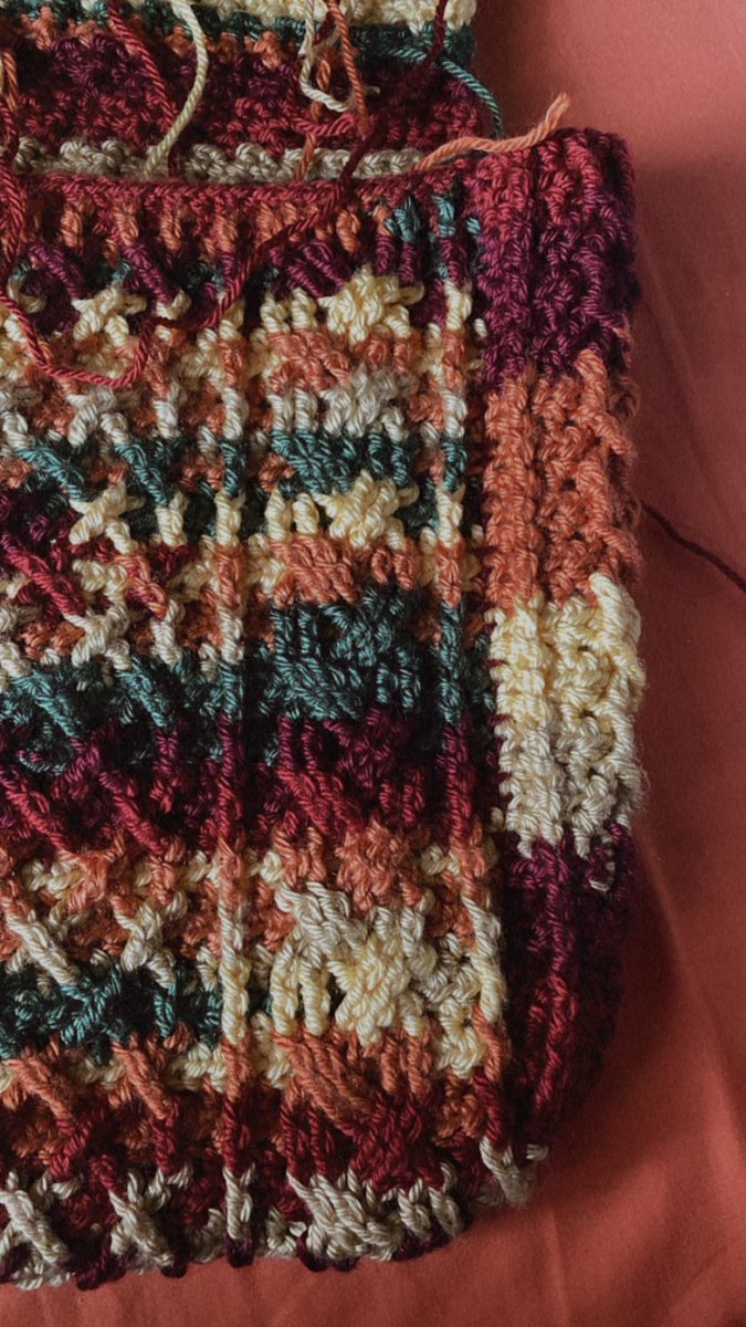 atticrosary's tweet photo. Autumn 🍂 This bag isn’t quite ready yet but will be up for sale soon. https://t.co/GlcI9yg9yD