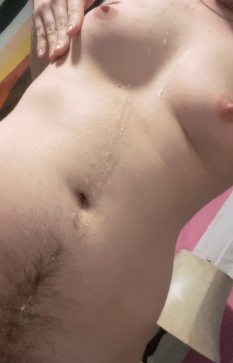THRONESROOM's tweet photo. bf came all over me n it looked sooooo pretty…. https://t.co/jzGzoXF2yL