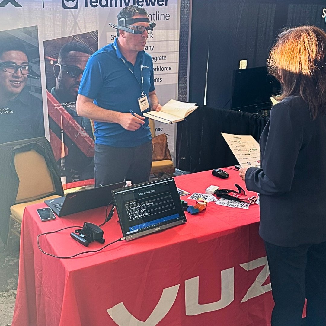 Vuzix and @TeamViewer together at #ConnectedWorker in Chicago! $VUZI #CWChicago #CWC