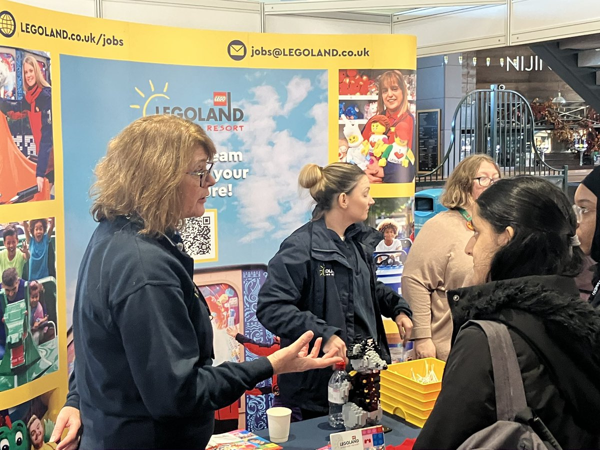 A great afternoon at the @thensclshow for #year12 students <a href="/bhfcs/">Blessed Hugh Faringdon Catholic School</a> #careers #sixthform #nihilnisideo