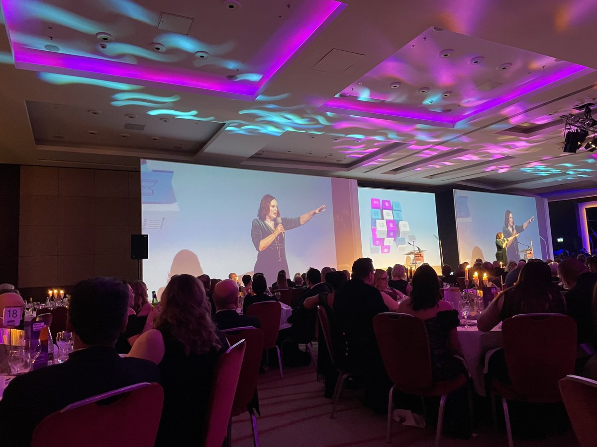 Designs_JoanK's tweet image. Let the #LearningTechnologiesAwards begin!