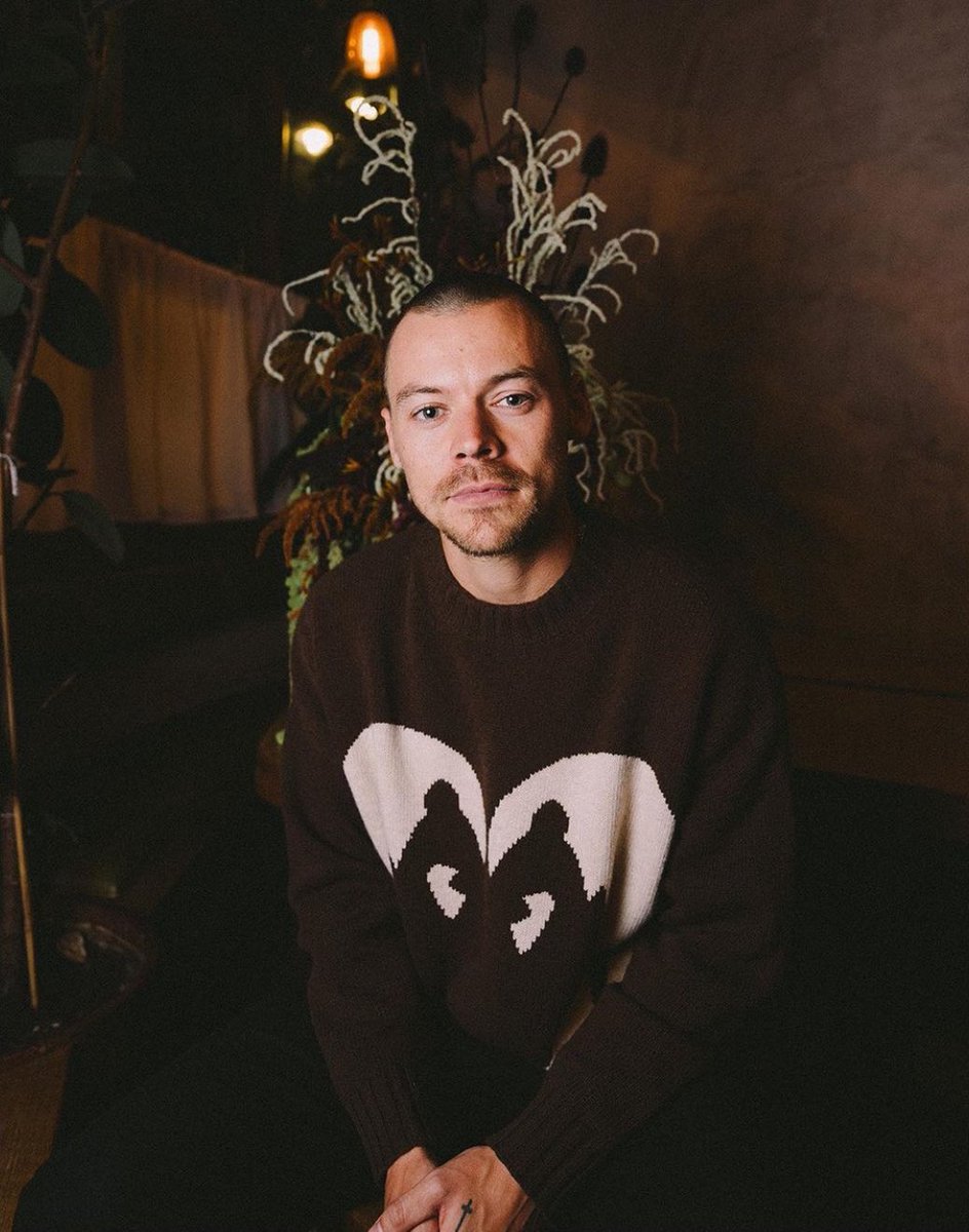 hsfloraIss's tweet image. HE REALLY DID IT