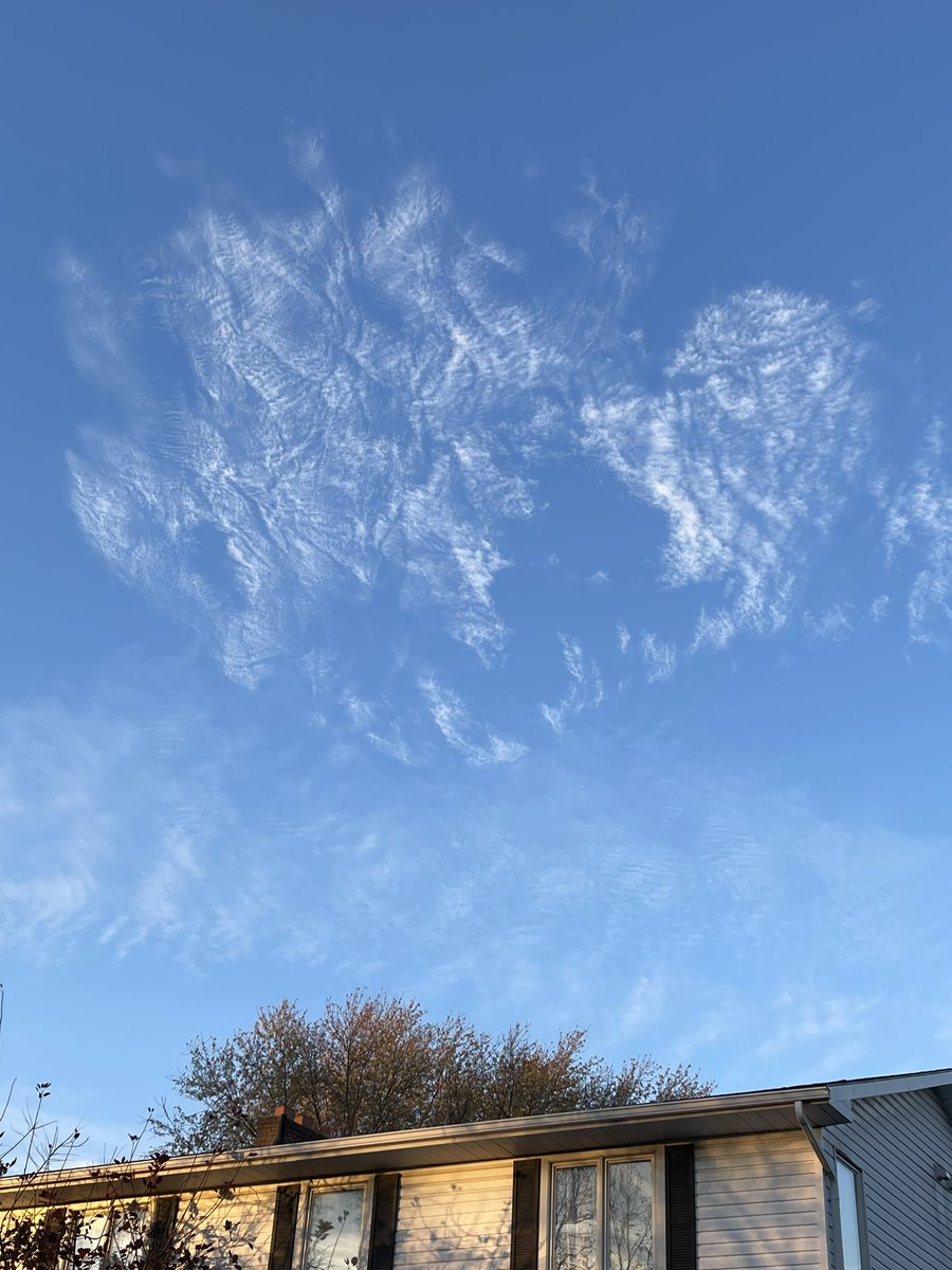 cstclair1's tweet photo. beauty! #stormhour https://t.co/xpeuQK3b7v