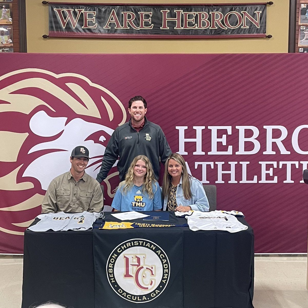 Armor Elite Premier-Lewis//HCA 🥎//Brittany Lewis tweet media