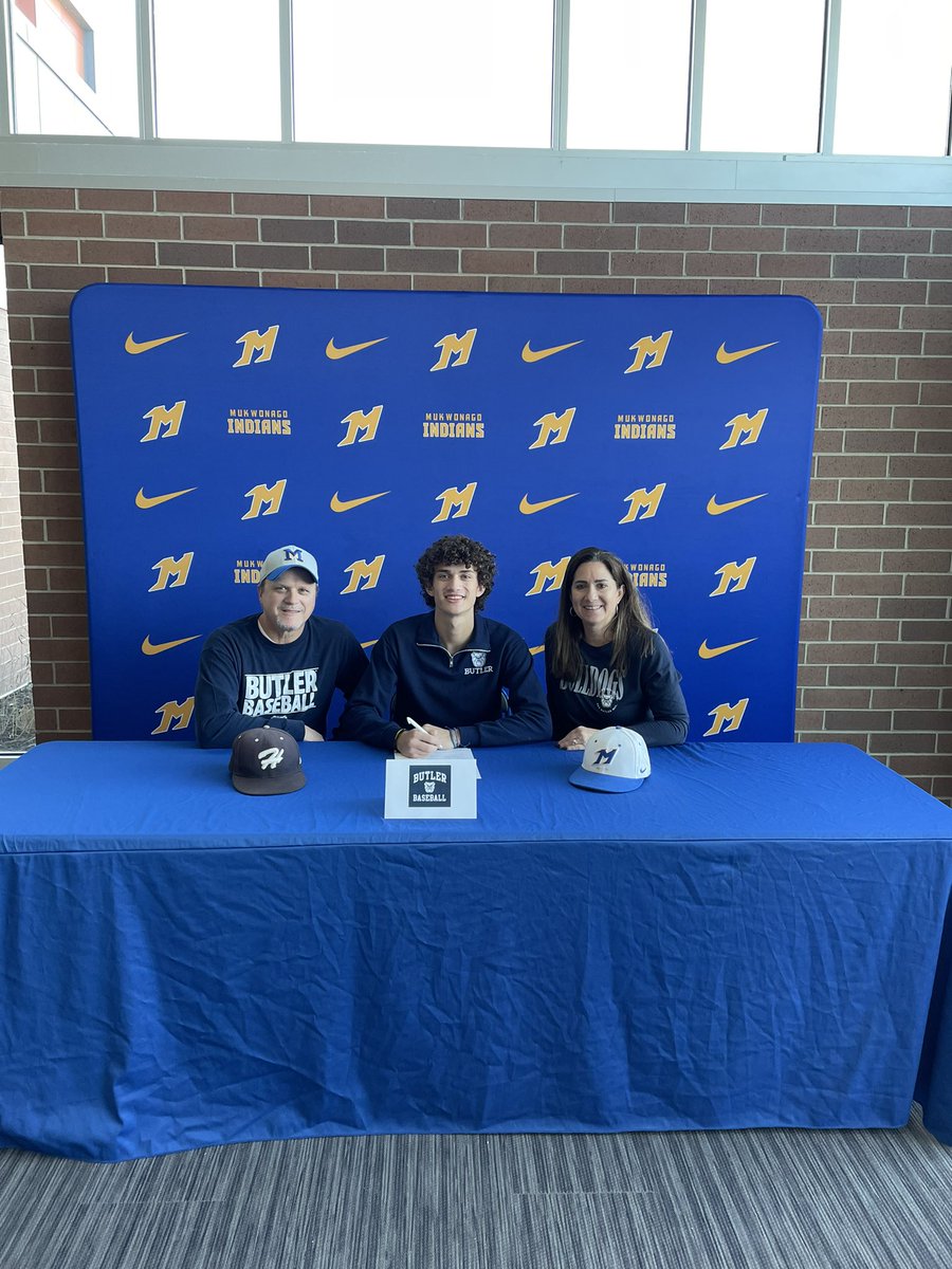 Congrats Roman Sienza! Putting pen to paper on his commitment to Butler University. They are getting a great person!