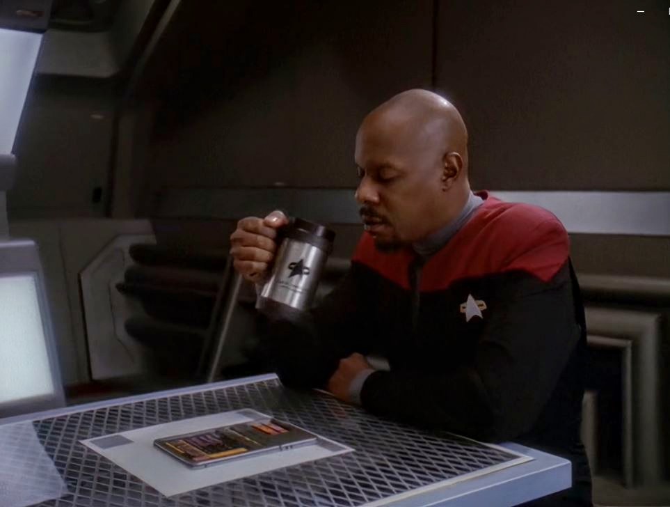 Daily Captain Sisko (@dailysisko) on Twitter photo 