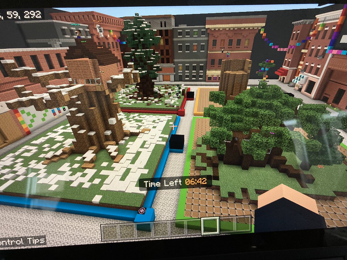 MrMacKenzie5's tweet photo. Time lapse of today’s @PlayCraftLearn #MinecraftClub @StGeorgeOCSB. In groups of 5-6 build a from scratch “tree house.” Amazing communication happening today. Our focus this month! https://t.co/rTbdxkg4sv