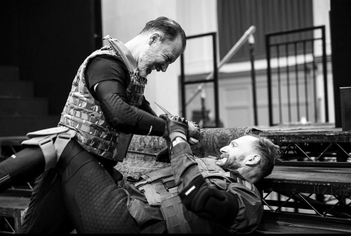 Bts <a href="/Macbeth_theshow/">Macbeth</a> 

Macduff vs Macbeth 
#fightclub  

Get your tickets while you can! 

macbeththeshow.com