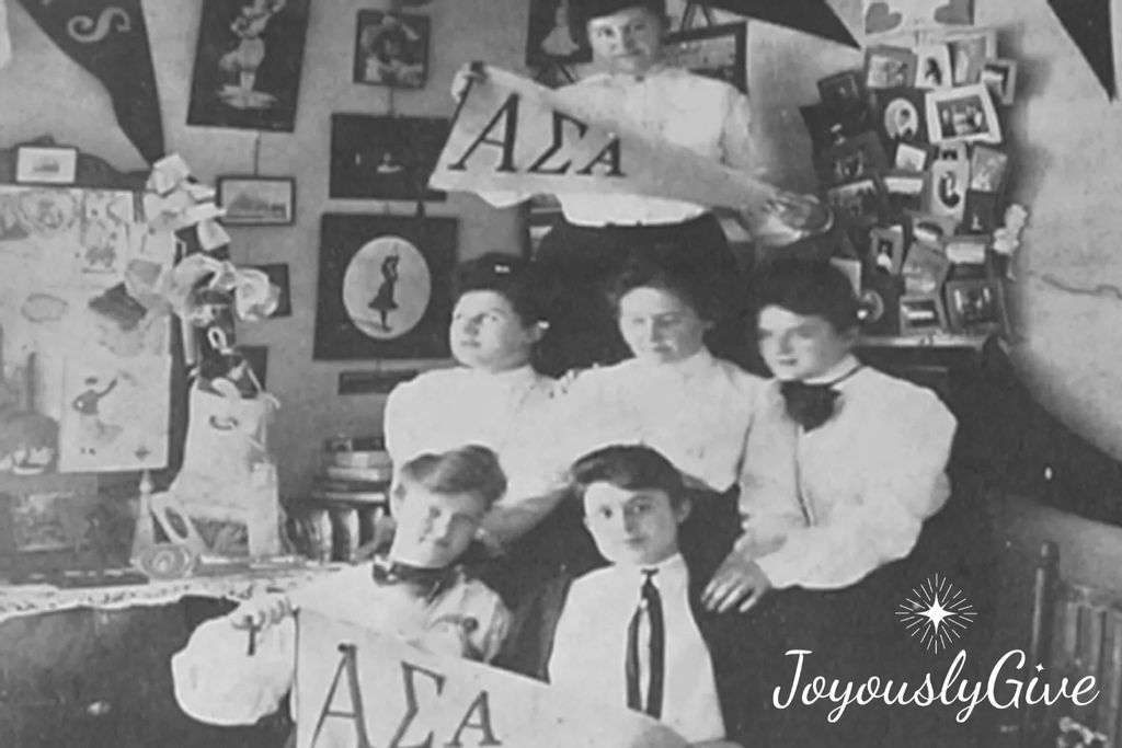 asaHQ's tweet photo. There is still time to #JoyouslyGive as we celebrate 122 years of Alpha Sigma Alpha. https://t.co/rEeCqvv90q https://t.co/HABzw70Ci6