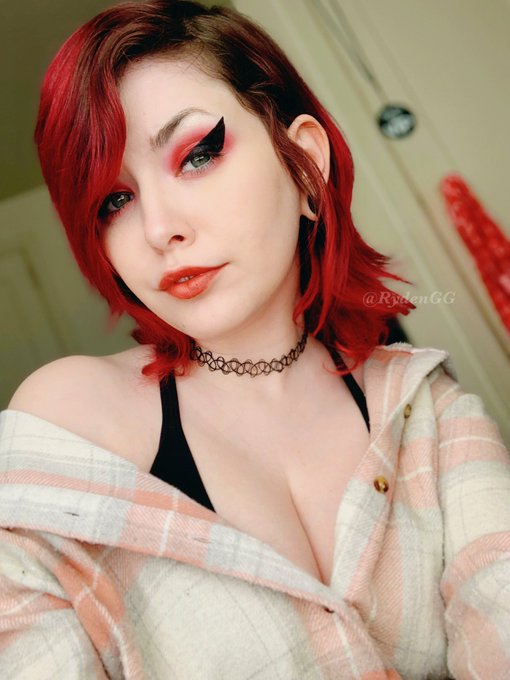 lend me your heart, i&rsquo;ll lend you mine. ❤️🌹✨ https://t.co/oM64t9006p<a href="/tag/apclips"class="tags"><span>#apclips</span></a>