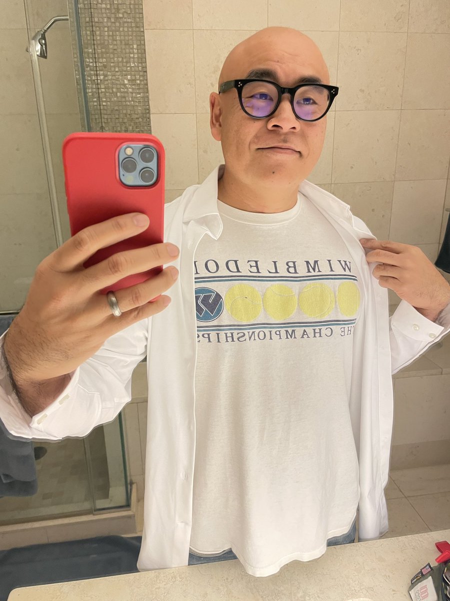 dsantat's tweet photo. Wearing a little good luck and it still fits! #nationalbookaward #AFirstTimeForEverything https://t.co/3x20PhmmUO