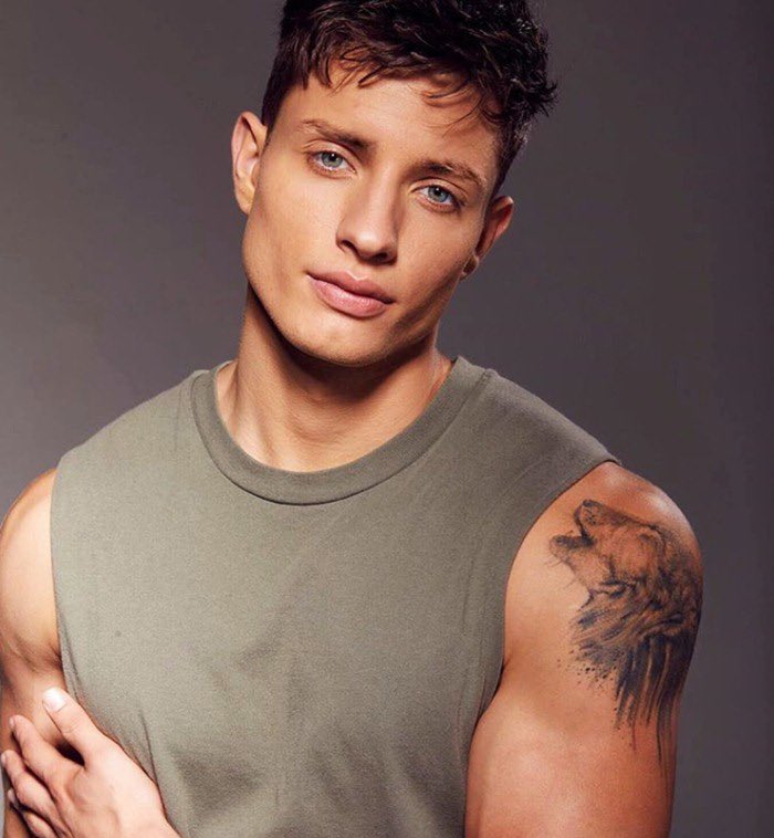 bellababe_91's tweet photo. Mr. Take your baby mama, take your mama and fuck it even your god damn grandma @mattrife #mattrife 😍 https://t.co/TuvISje67t