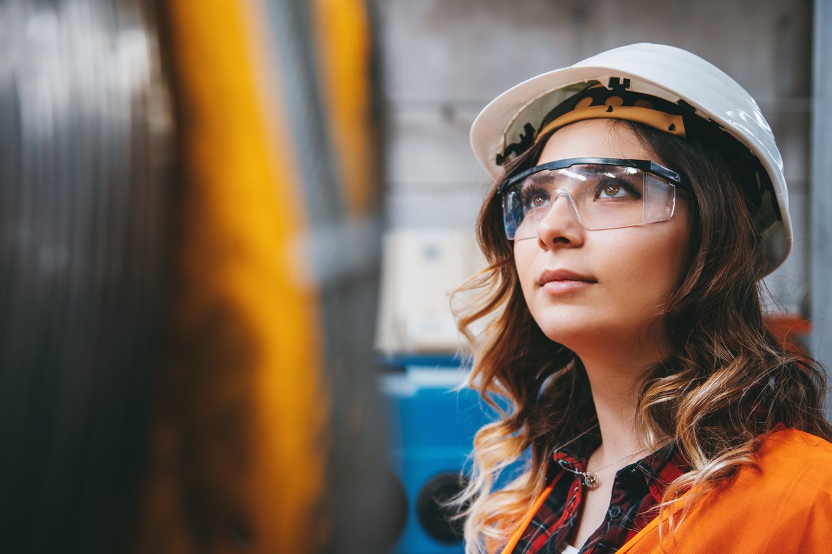 How <a href="/RBC/">RBC</a> helps foster more young women to enter the skilled trades via our support of <a href="/JOATevent/">Jill of All Trades</a> <a href="/Skills_Canada/">Skills Canada</a> rbc.com/newsroom/artic…