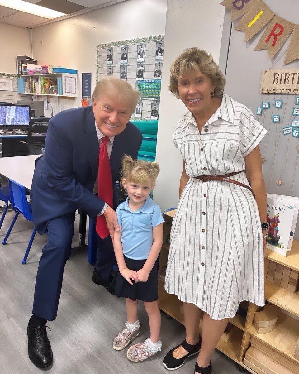 bennyjohnson's tweet photo. Trump visits his granddaughter’s school for Grandparents’ day.

The ULTIMATE show and tell. 🇺🇸 https://t.co/uUEDLUbeMf