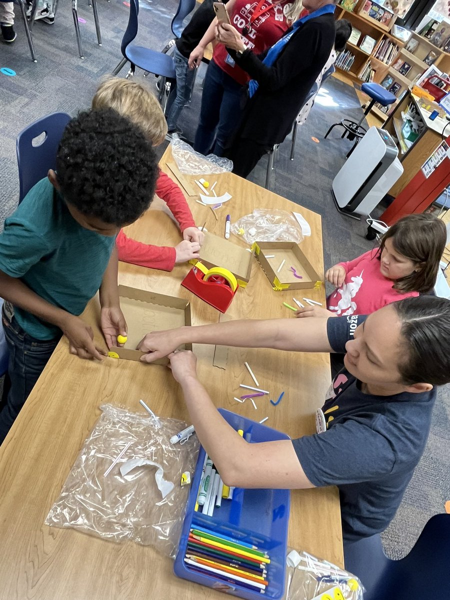 Cora Kelly STEM tweet media