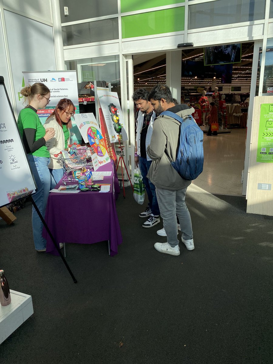 Last day of our <a href="/ESRC/">Economic and Social Research Council</a> #esrcfestival23 at a very busy <a href="/asda/">Asda</a> Hatfield 

Lots of interest in our exhibition

‘Revelations ‘what’s in a food label’ ‘