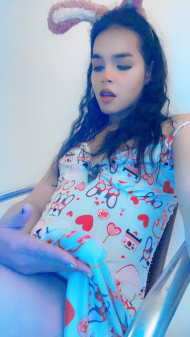Steph 🏳️‍⚧️💕 - It’s heavy, can you hold it for me? #trans #ladyboy #femboy #instagay #transgender #nsfwtwt #gayboy #sissy #genderqueer #nsfw #pridemonth #maletofemale #goddess #dragqueen #transsexual #transgirl #transgenderwoman #mtftransgender #onlyfansmodel #lgbtcommunity #transgenderpride… https://t.co/A3qPgH3IGU