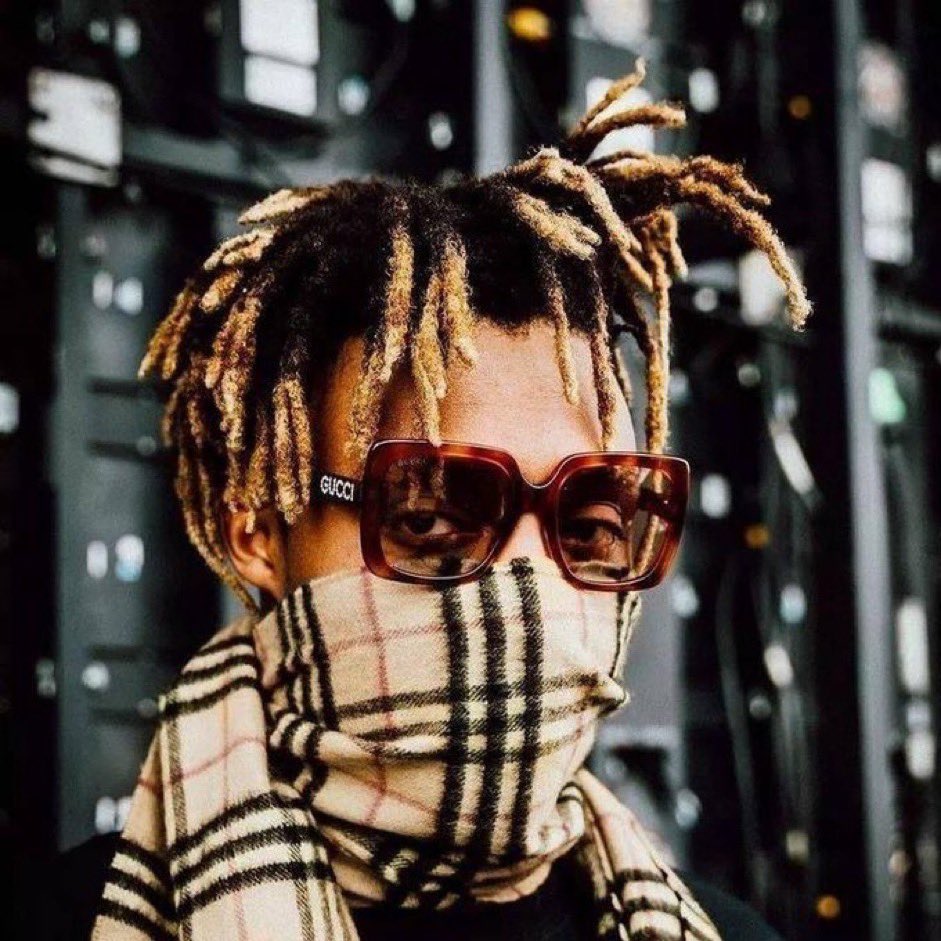 juicewrld999dwa's tweet photo. Life is the only thing besides love that holds more value than any currency. You can’t buy true love, and you can’t purchase true life. 999 https://t.co/NVHJfXMPbe