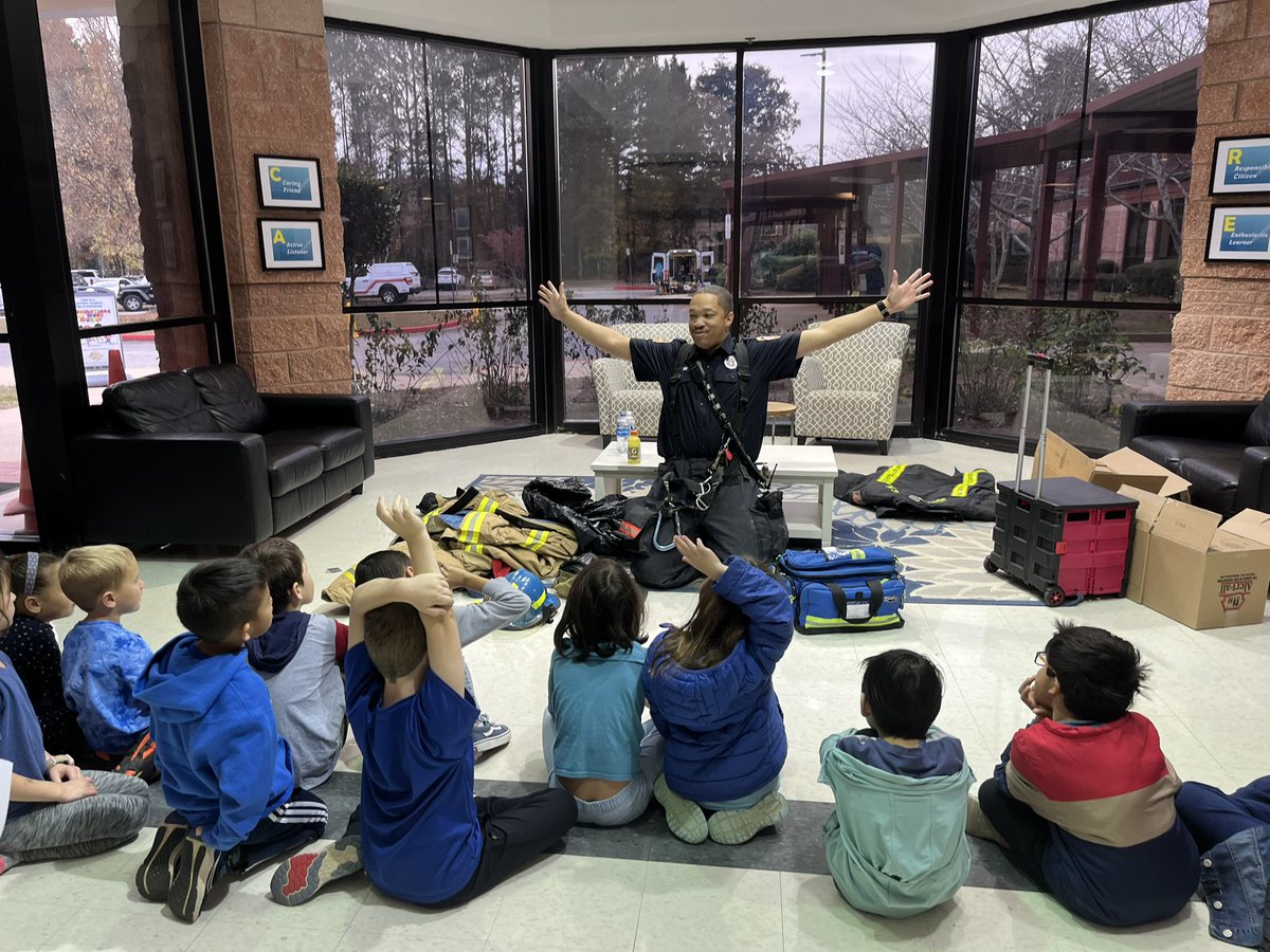 Kate Hernandez tweet media