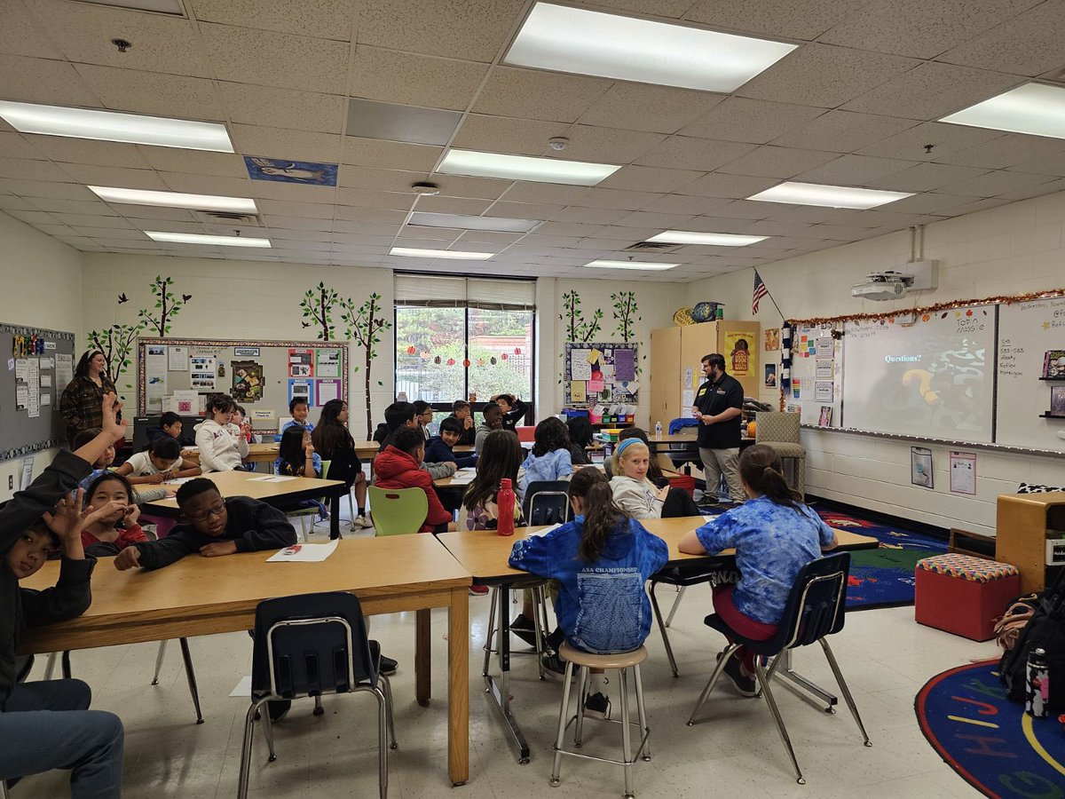 Kate Hernandez tweet media