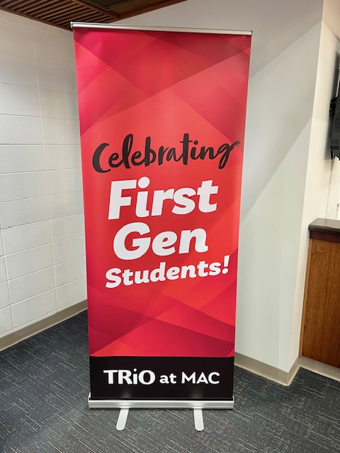 Mineral Area College Library tweet media