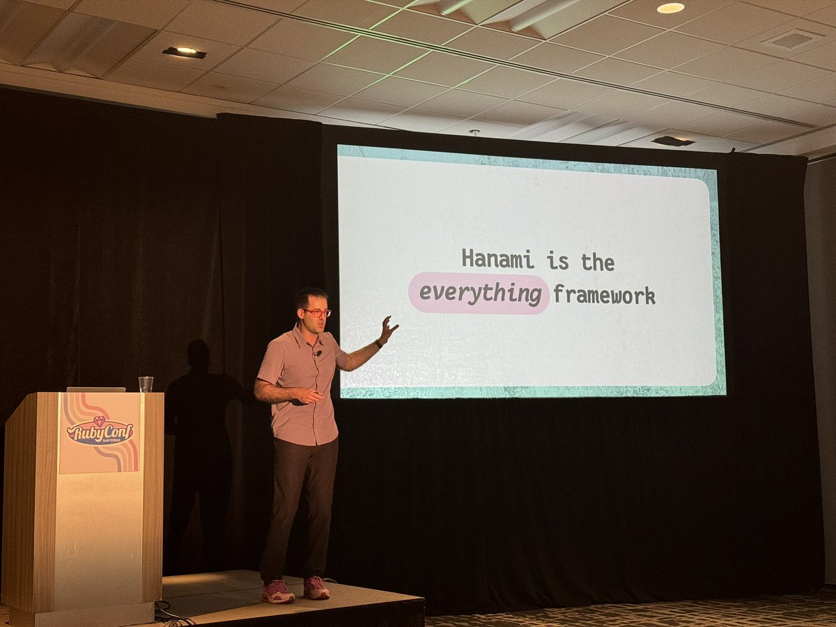 sergyenko's tweet image. #Hanami is the everything framework! And you can build from CLI to a chat bot using it - Tim Riley at #RubyConf