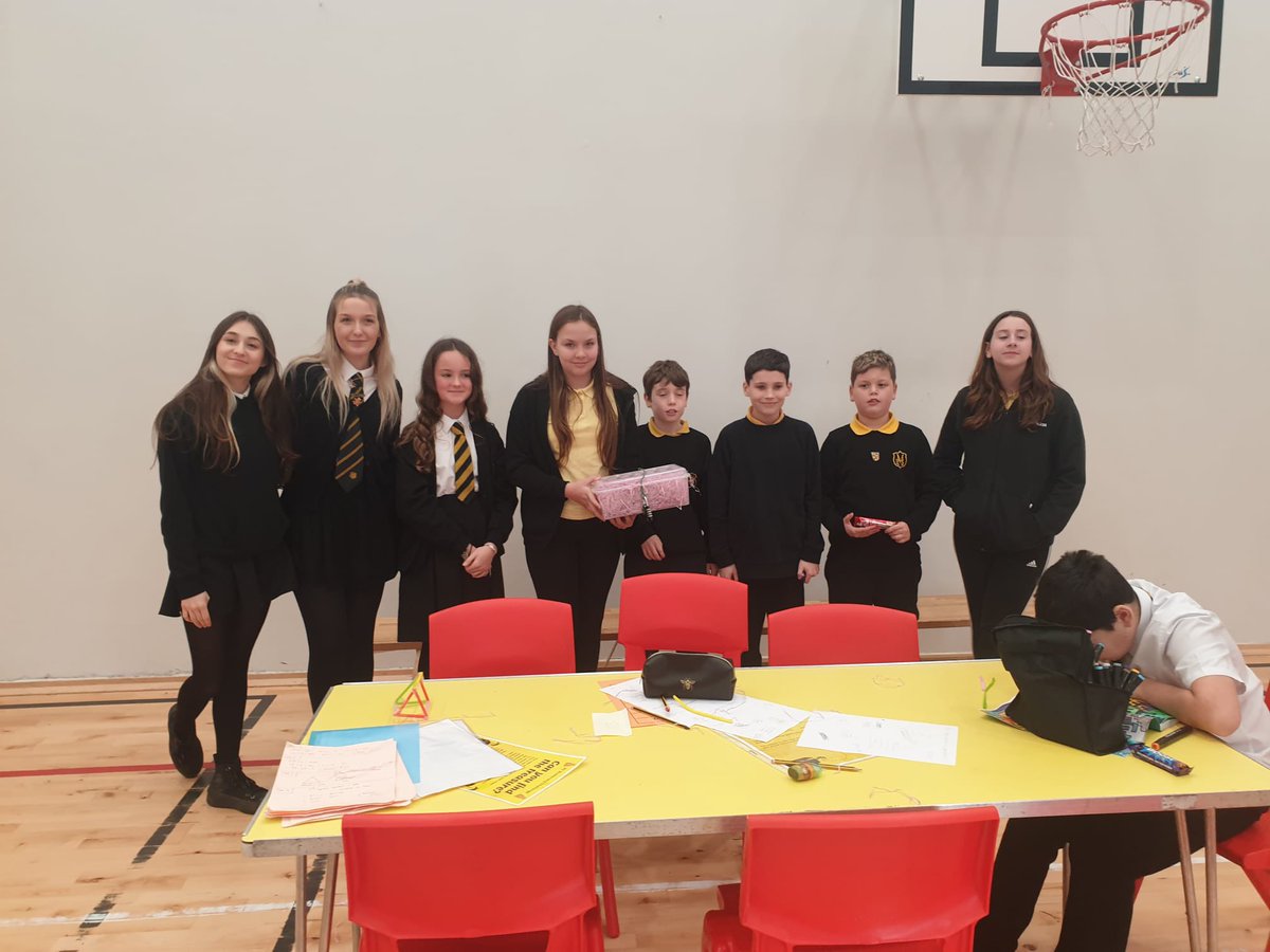 Maths Department - UGS tweet media