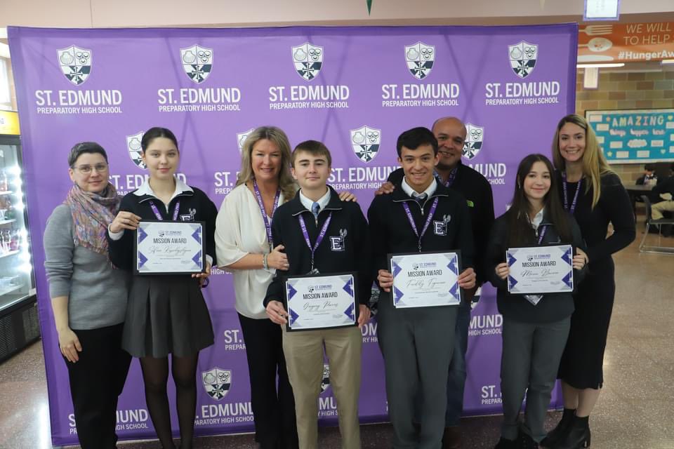 stedmundprep's tweet image. For the first time, SEP presented Mission Awards to those students who best exemplified the pillars of our mission during MP1. Students were nominated by their peers for recognition. Congratulations to our Mission Award recipients! 
 #BoldLearning #UncommonLeaders #SEPFamily