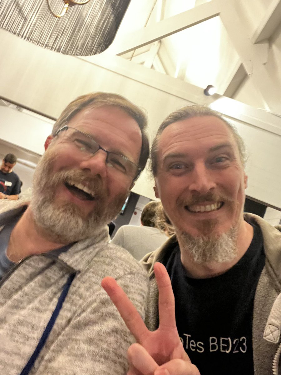 It is often mentioned to “not meet your heroes”. But much like everything else, there are outliers.
I am very happy to have met one of my heroes, <a href="/duncanmcg/">Duncan McGregor</a>, at the <a href="/SoCraTes_BE/">SoCraTesBE</a> unconference last week.