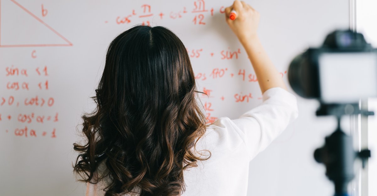 utdanacenter's tweet photo. CAPR recently published a report on the “Long-Term Effects of the Dana Center Math Pathways Model”. This study follows 1,400+ Texas college students' successful completion of entry math courses under the 2015-2017 DCMP model. Access report: https://t.co/71FHD98JKM https://t.co/0heGpdwdR8