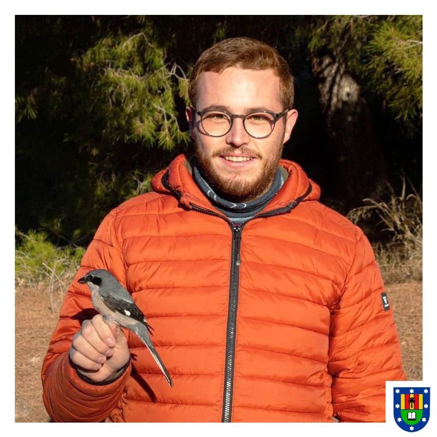 elcampico's tweet photo. 🧐 Experiencia formativa de nuestro antiguo alumno 👨🏻‍🎓 Claudio Amorós... 
"Creo que es un centro donde el trato con el alumno y las oportunidades que se les da tanto en lo personal como en lo profesional es inigualable." 👀👇👇
👉 https://t.co/6UCrUoaxVy https://t.co/hbgGNpMyY2