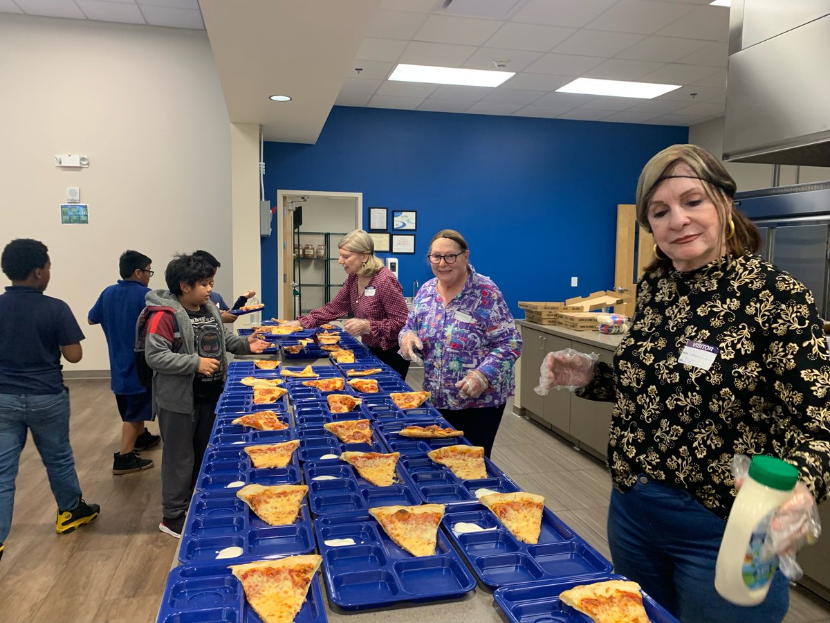 BuckheadRotary's tweet image. One of our #SignatureProjects is @agapeatl. They serve 200 school children year round w/in-school &amp;amp; after-school academic support programs. 2 dates remaining to help w/meal serving 👇

📅 Tues, 11/28 &amp;amp; 12/12

Contact our Club member, Martha Patillo, to assist w/monthly dinners.