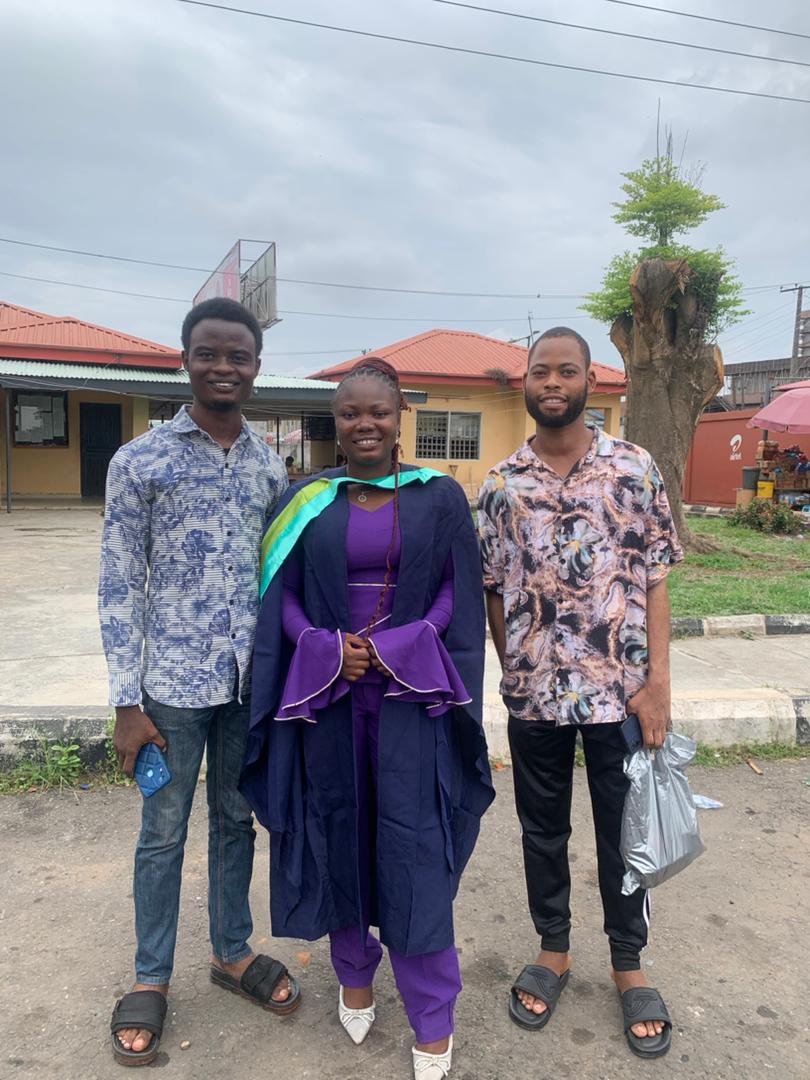 Pauladenipekun's tweet photo. Happy convocation my people 🥂🍾

It's the last slide for me 😂😂 https://t.co/5oYRzwfgby
