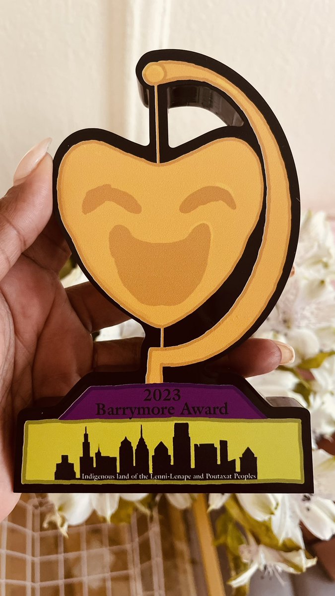 TheTiffBarrett's tweet image. You may now address me as the Barrymore Award winning Tiffany Barrett #BarrymoreAwards #Awardwinning #PhillyTheatre #TheatrePhiladelphia #Clydes #LynnNottagePlay